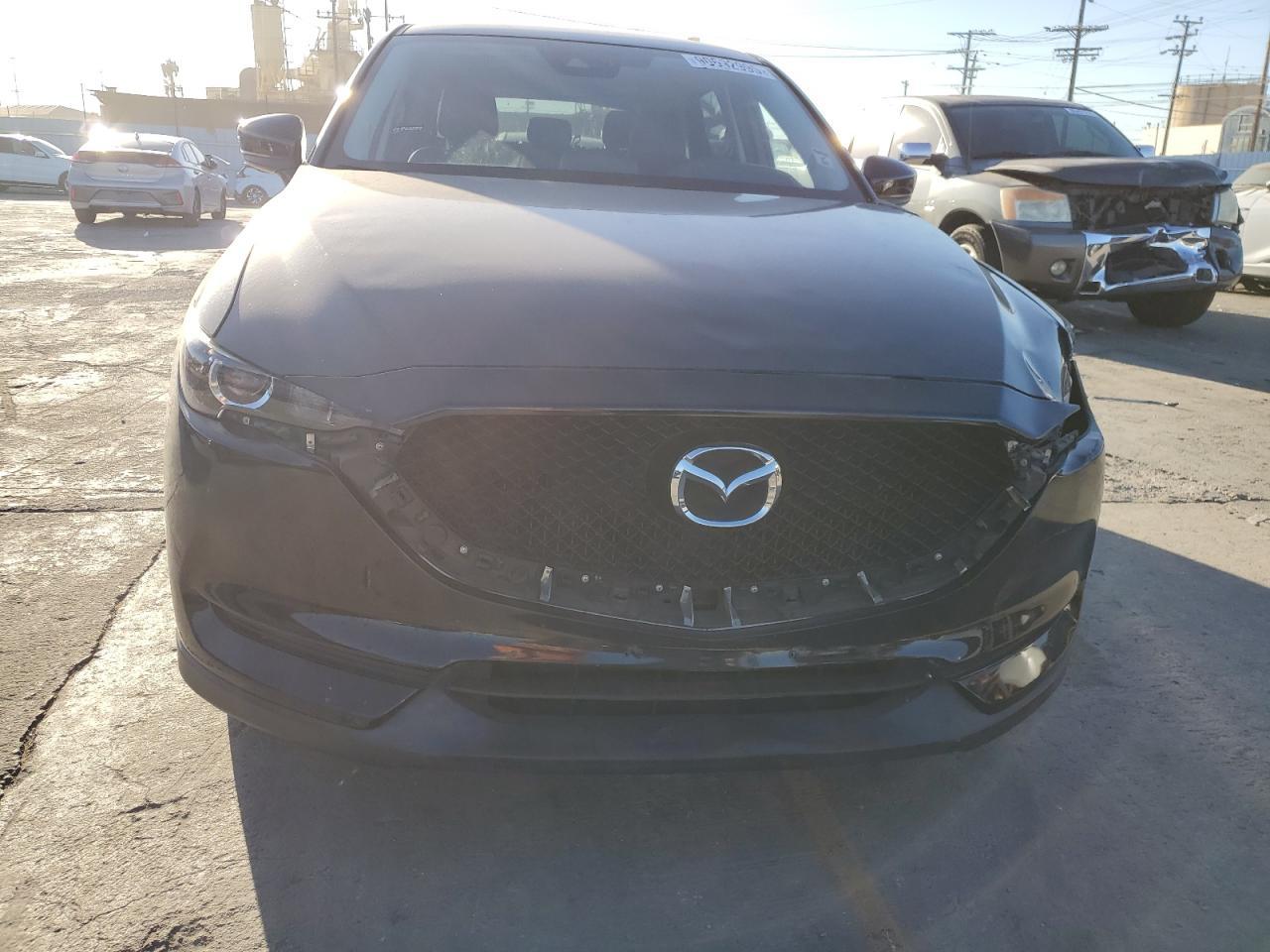 2017 MAZDA CX-5