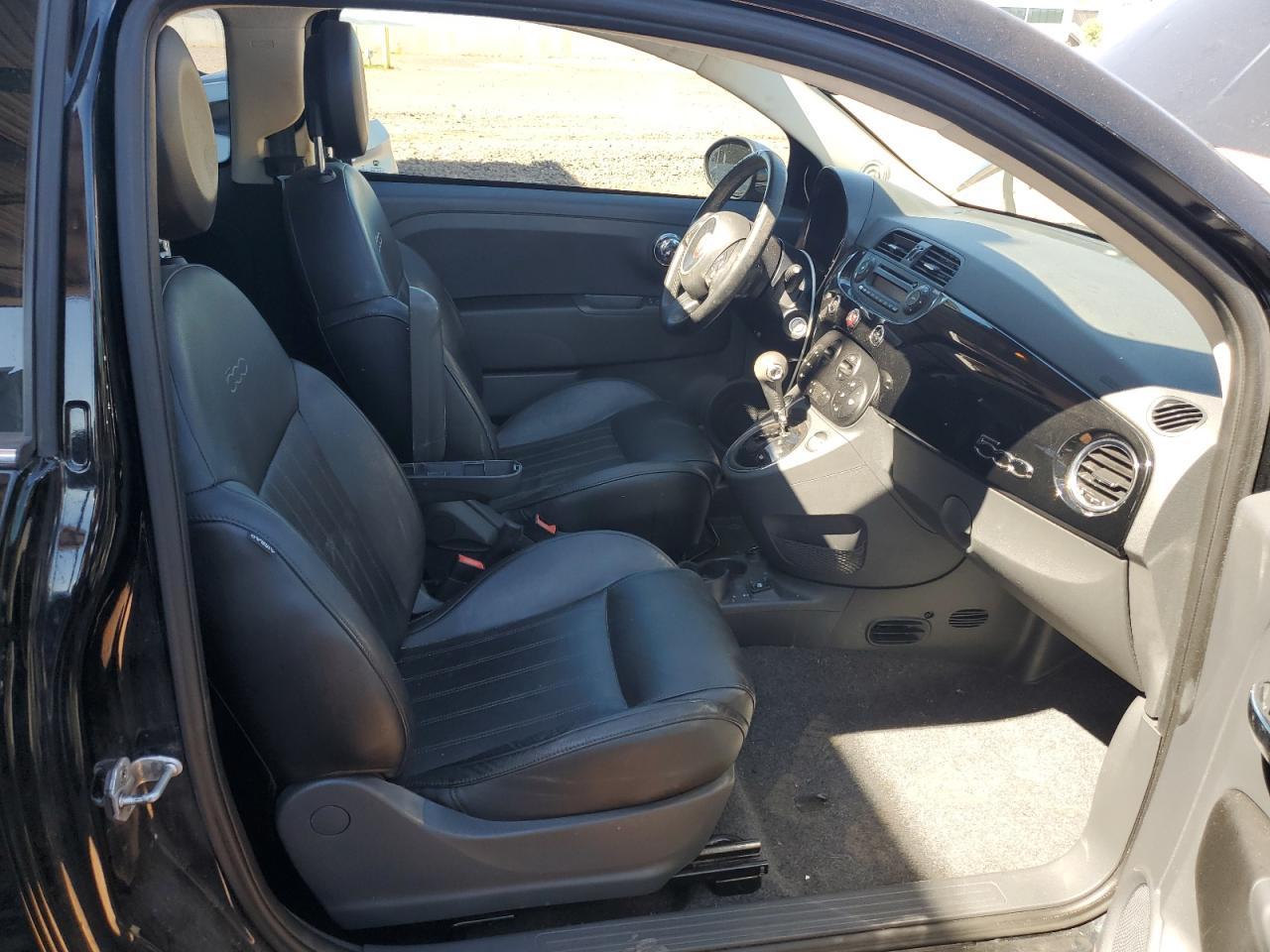 2015 FIAT 500
