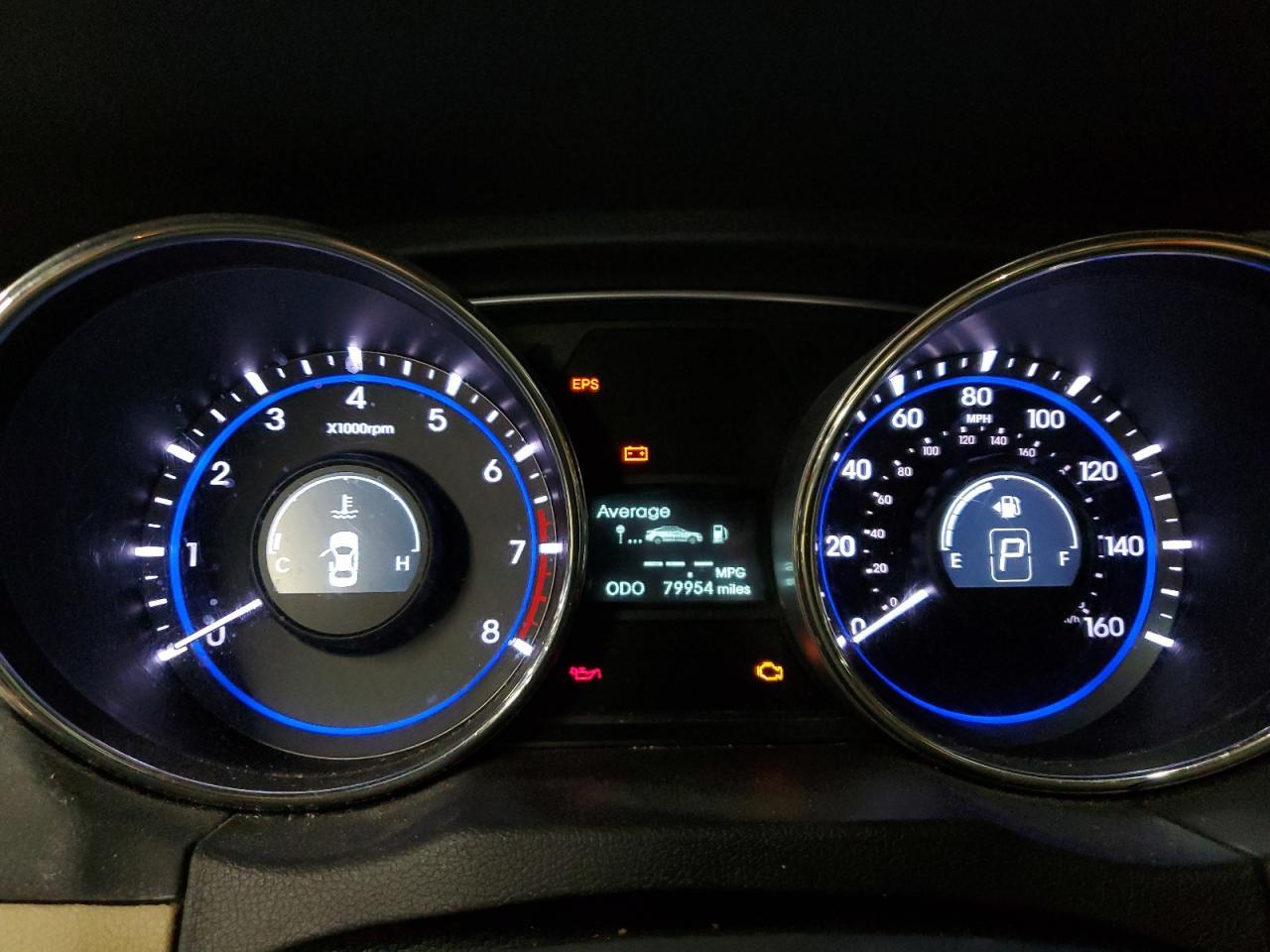 2011 HYUNDAI SONATA