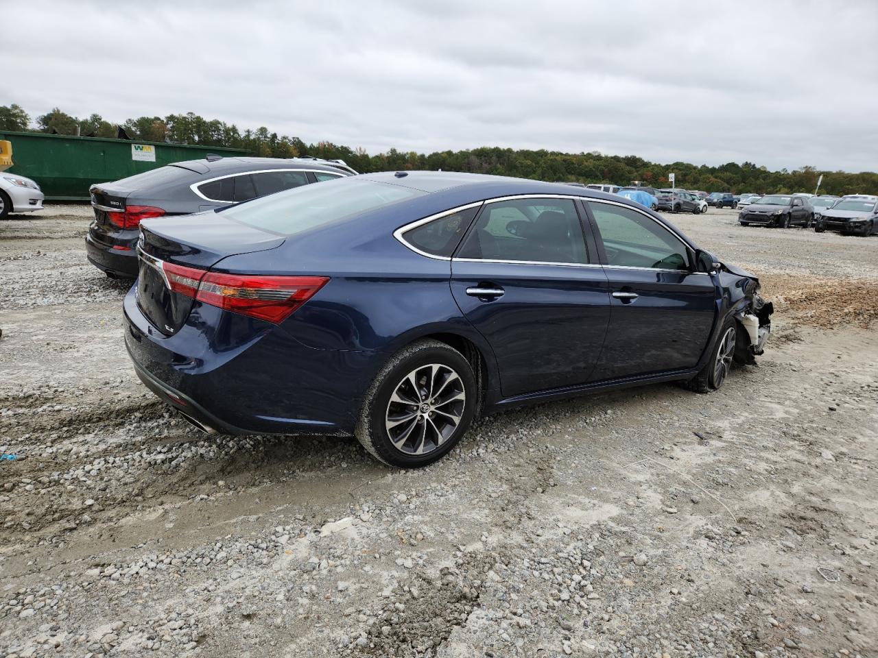 2016 TOYOTA Avalon