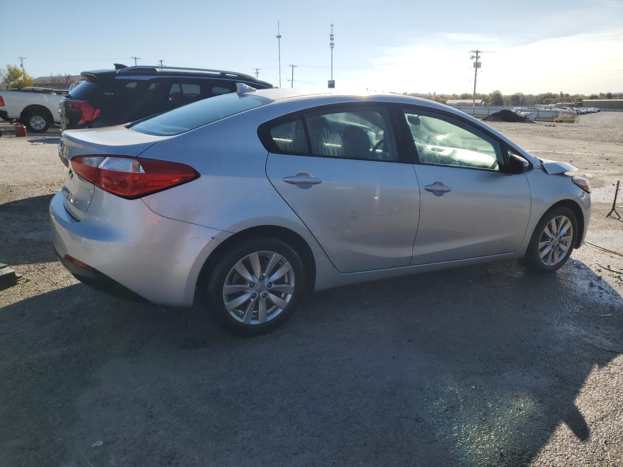 2016 KIA FORTE