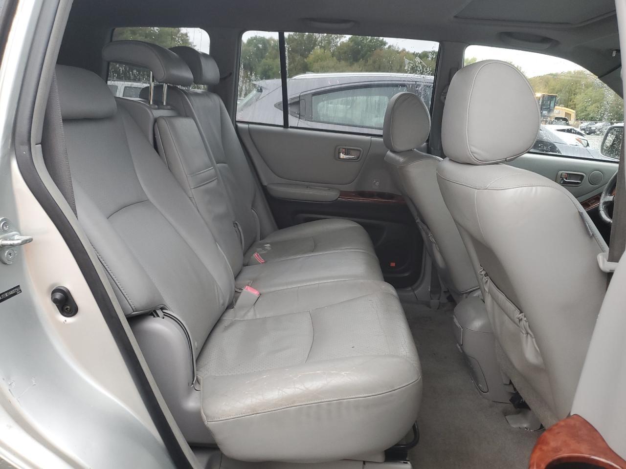 2006 TOYOTA HIGHLANDER