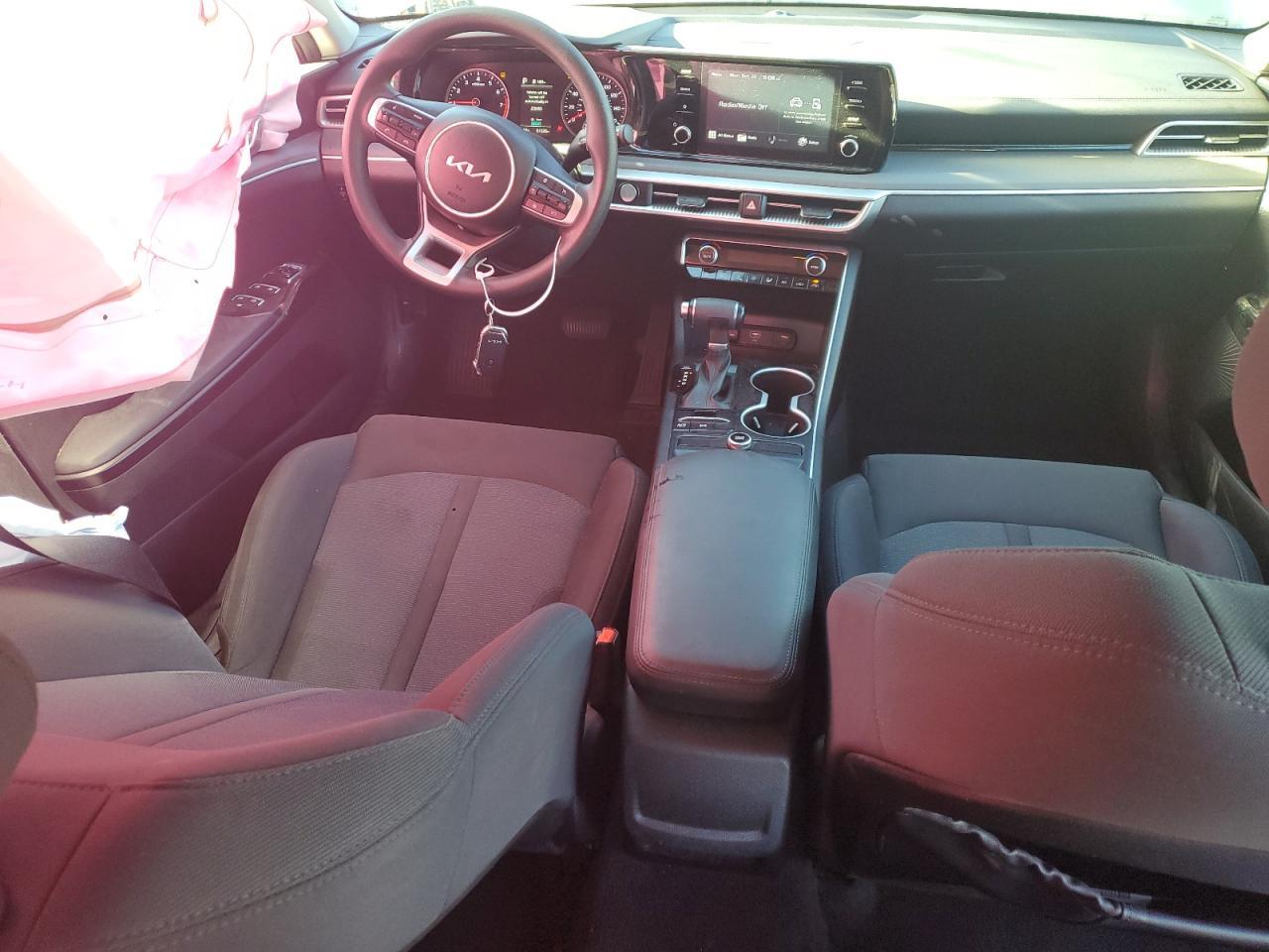 2023 KIA K5