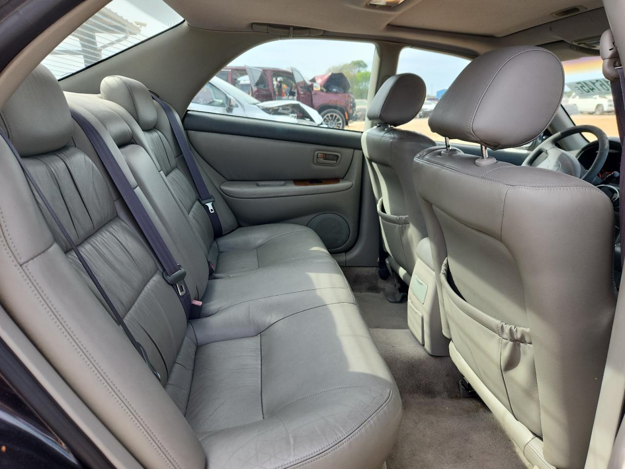 2000 LEXUS Es 300