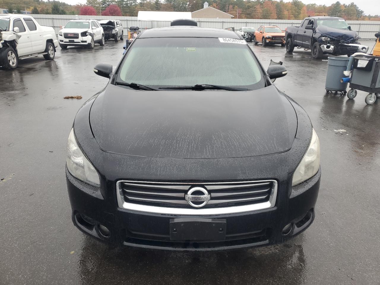 2014 NISSAN Maxima