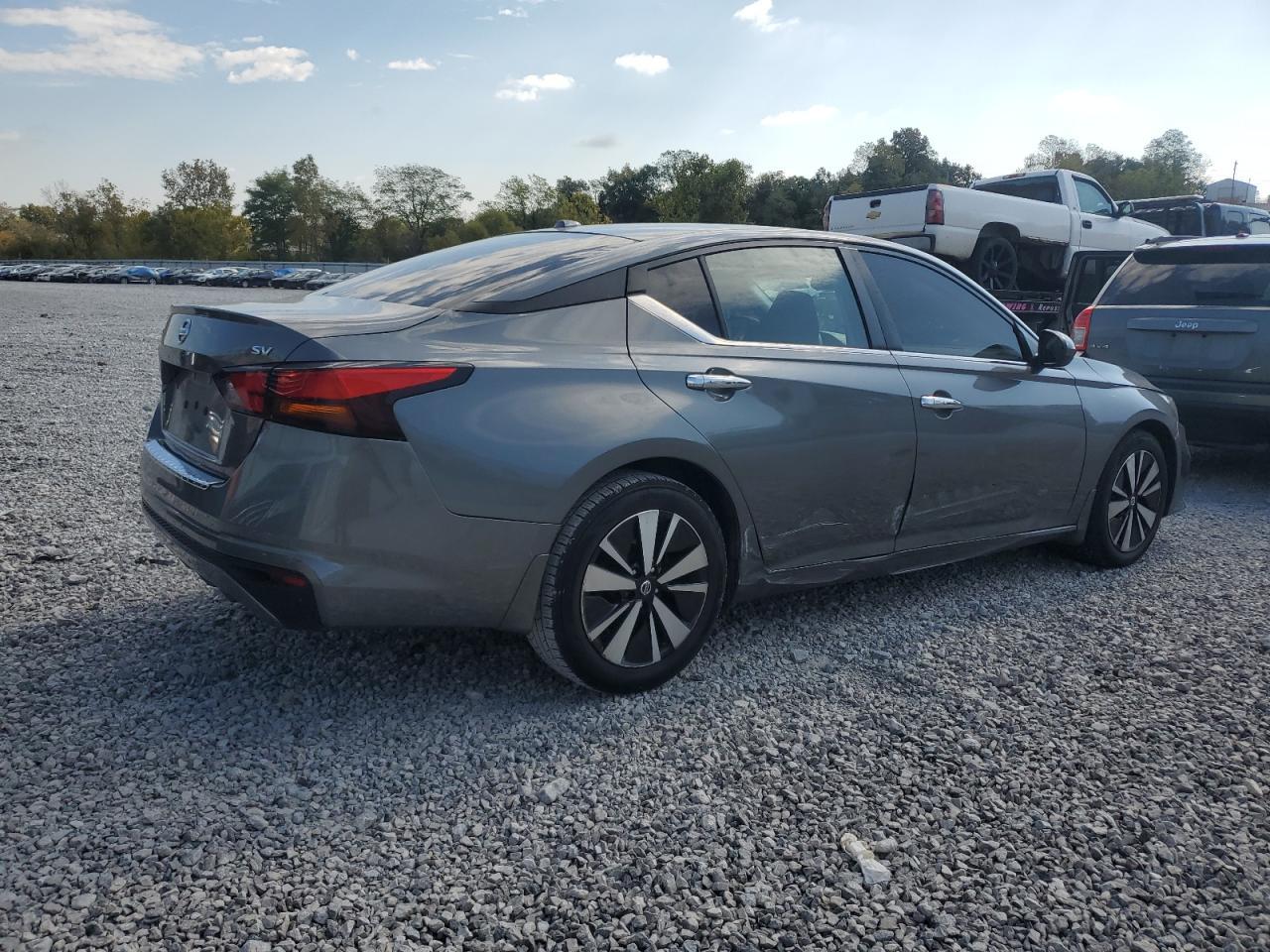 2021 NISSAN ALTIMA