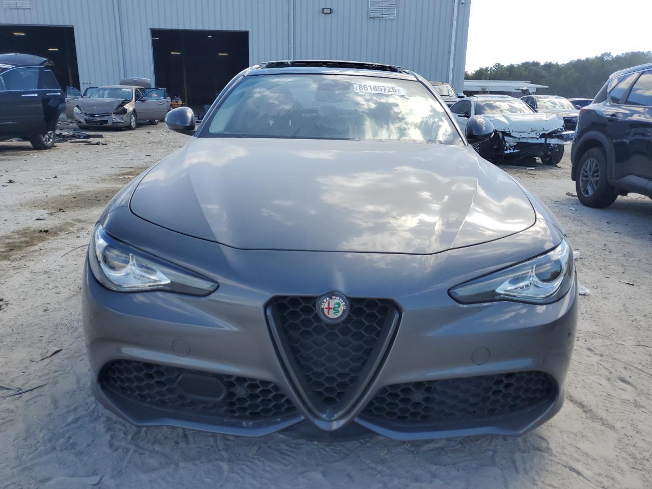 2018 ALFA ROMEO Giulia