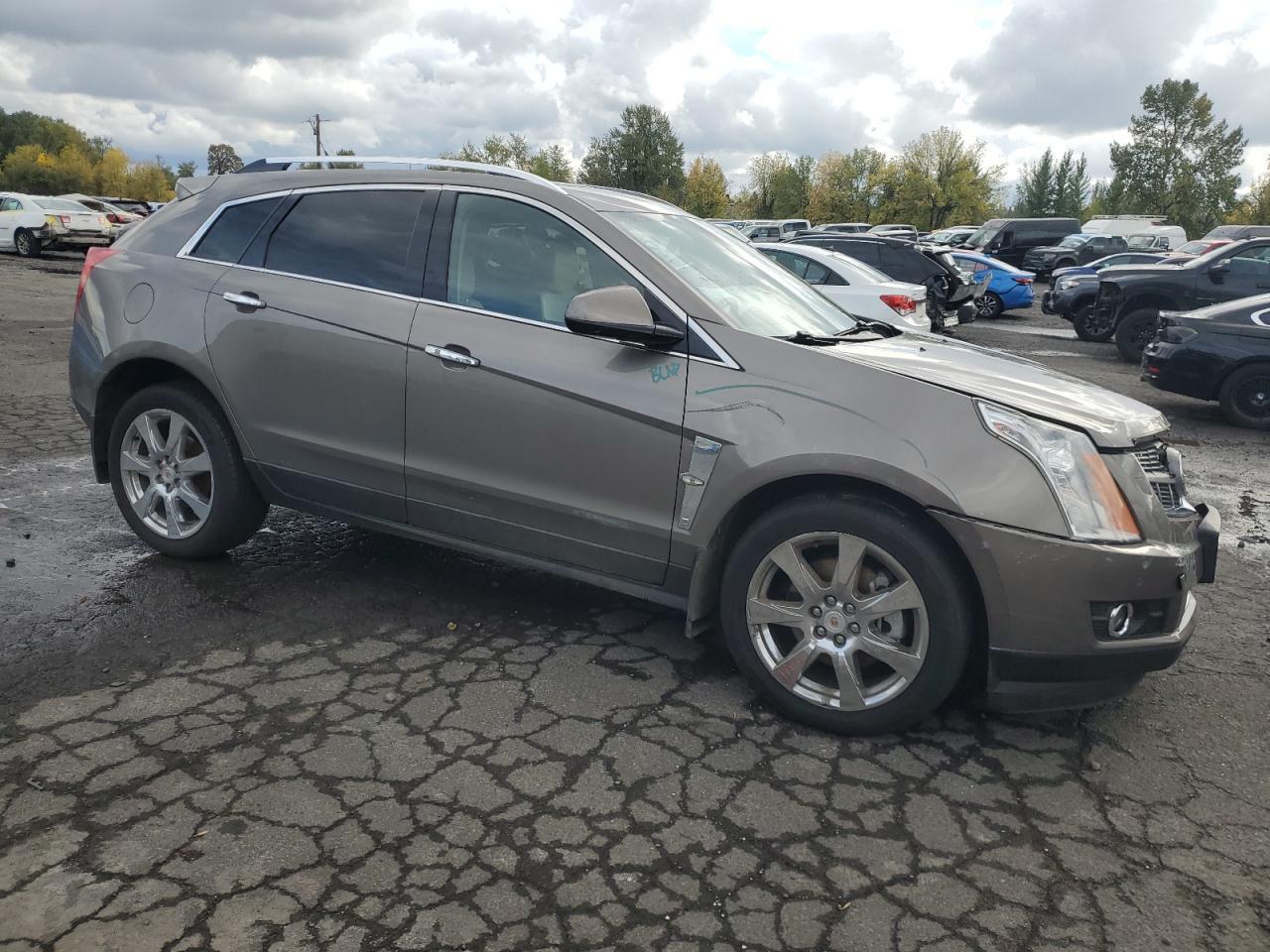 2011 CADILLAC SRX