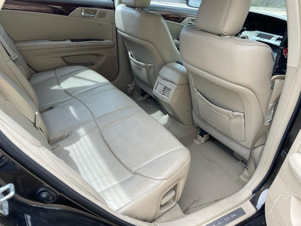 2009 TOYOTA Avalon