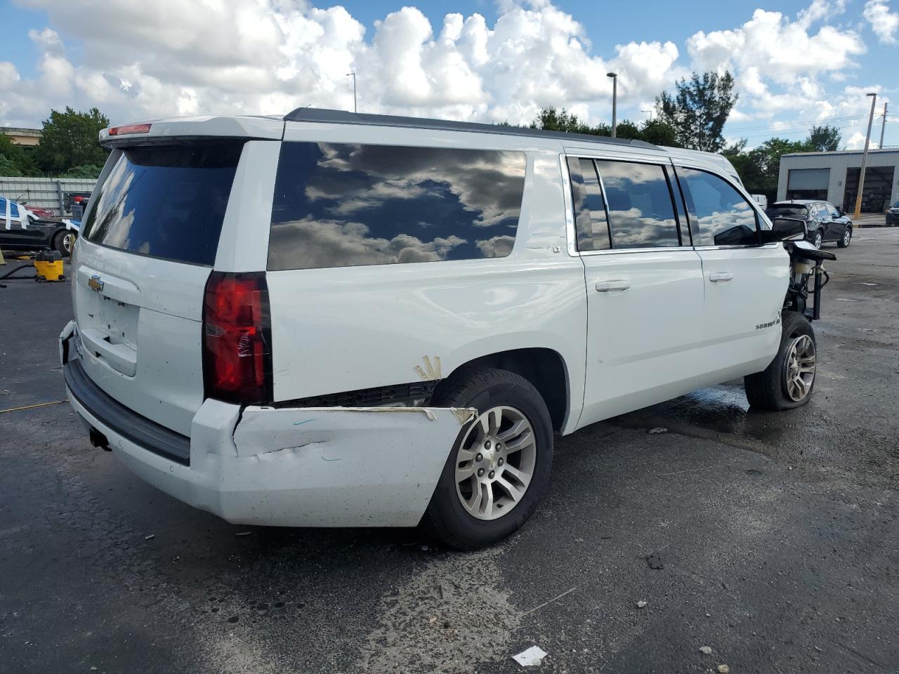2018 CHEVROLET Suburban