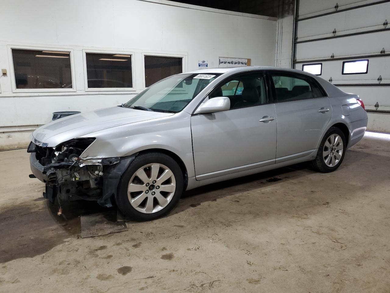2007 TOYOTA Avalon