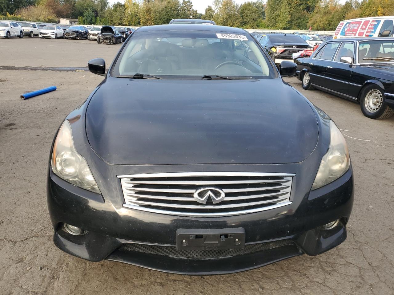 2011 INFINITI G37