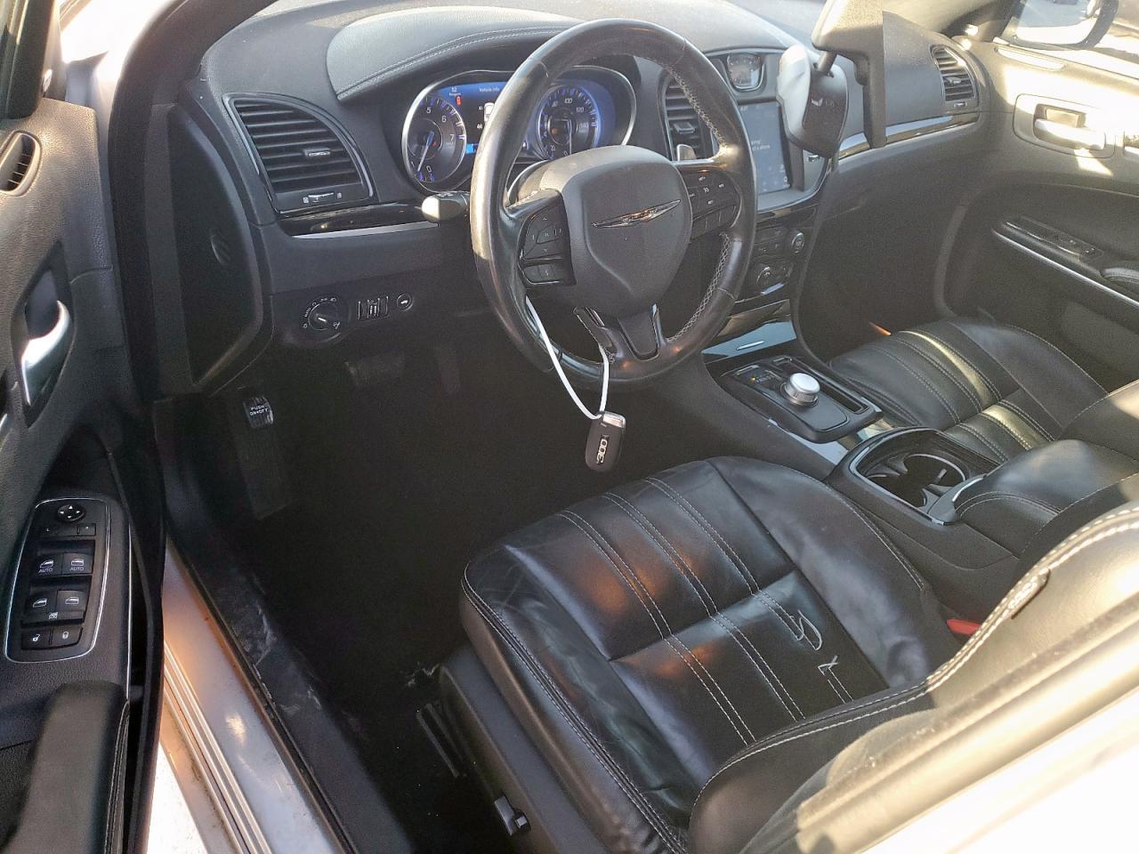 2021 CHRYSLER 300