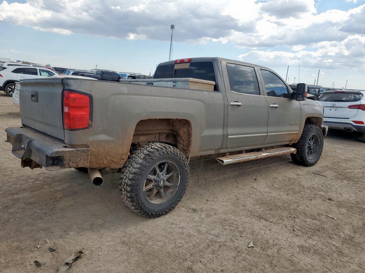 2017 CHEVROLET Silverado