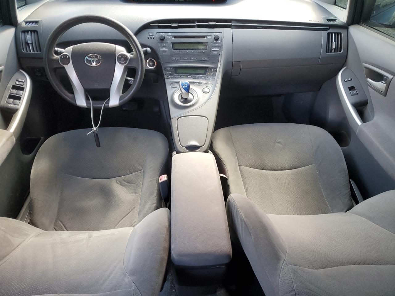 2010 TOYOTA PRIUS
