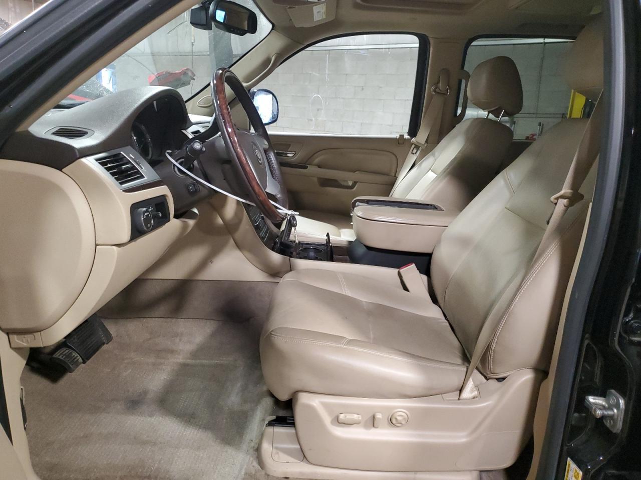 2012 CADILLAC ESCALADE