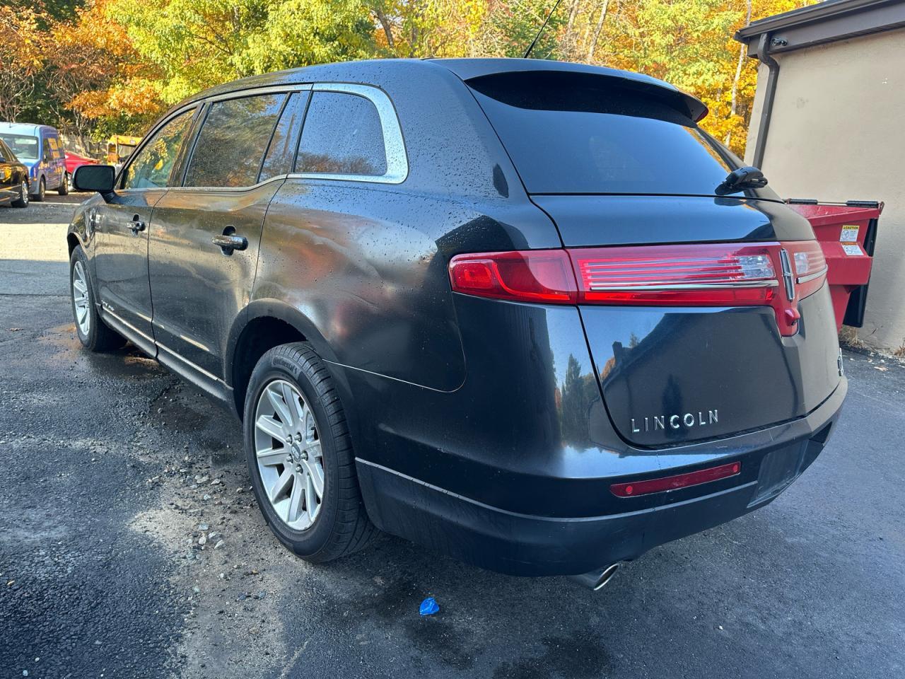 2015 LINCOLN MKT