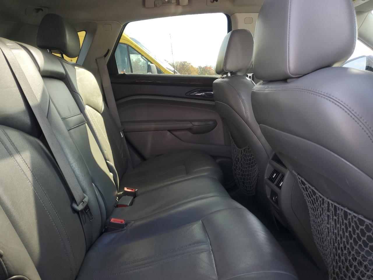 2011 CADILLAC SRX