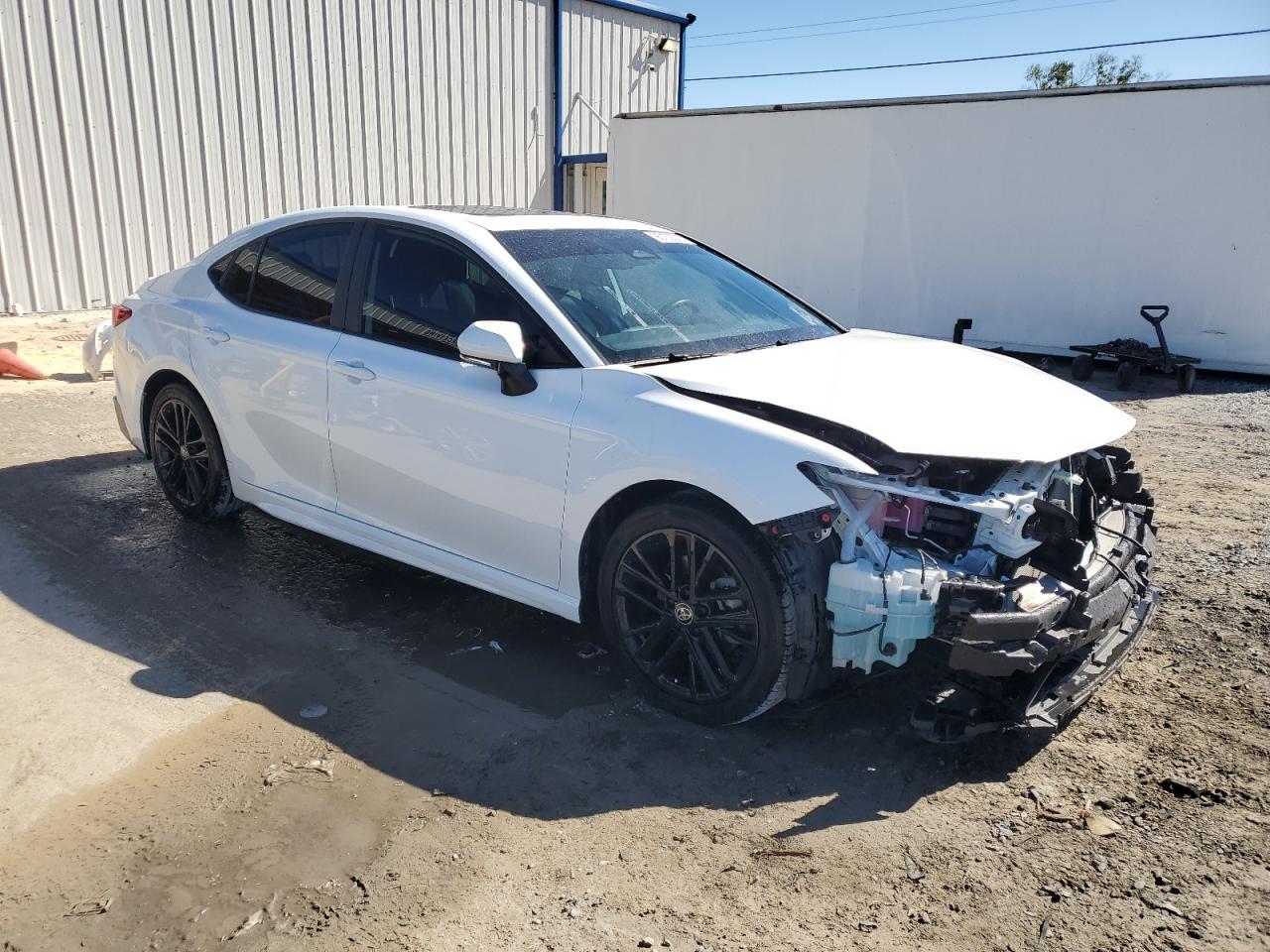 2025 TOYOTA CAMRY