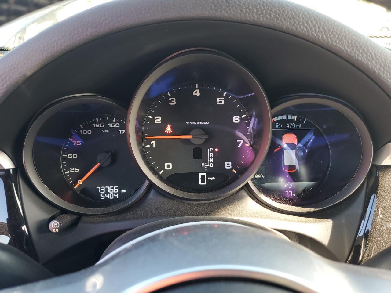 2019 PORSCHE Macan