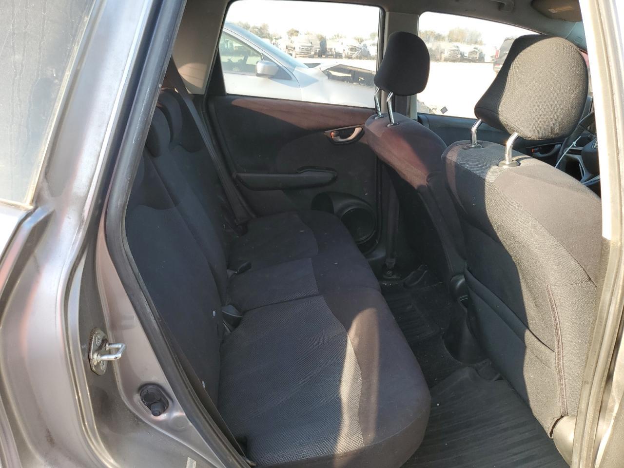 2010 HONDA FIT