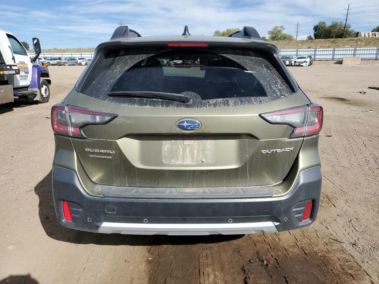 2021 SUBARU Outback