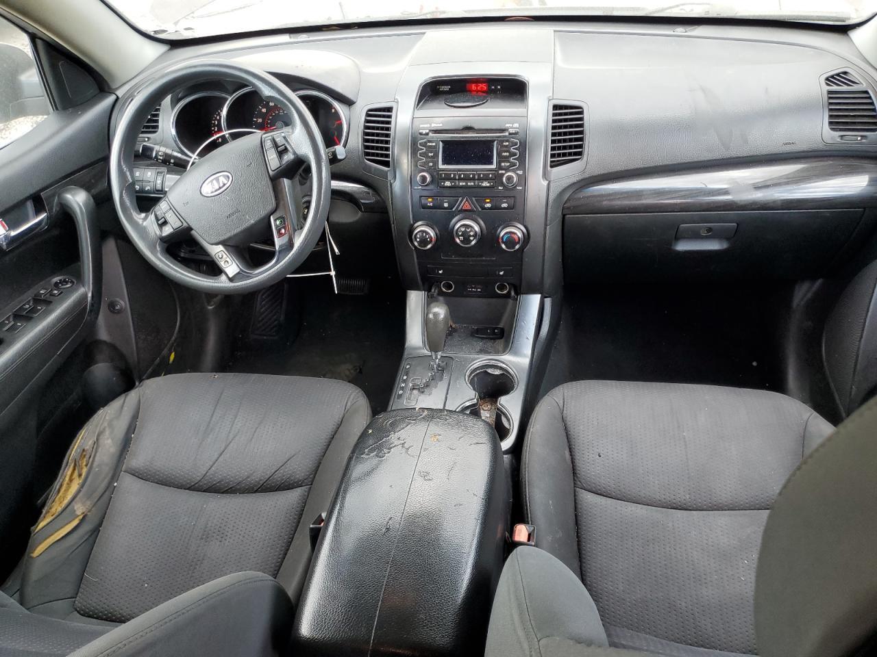 2011 KIA SORENTO