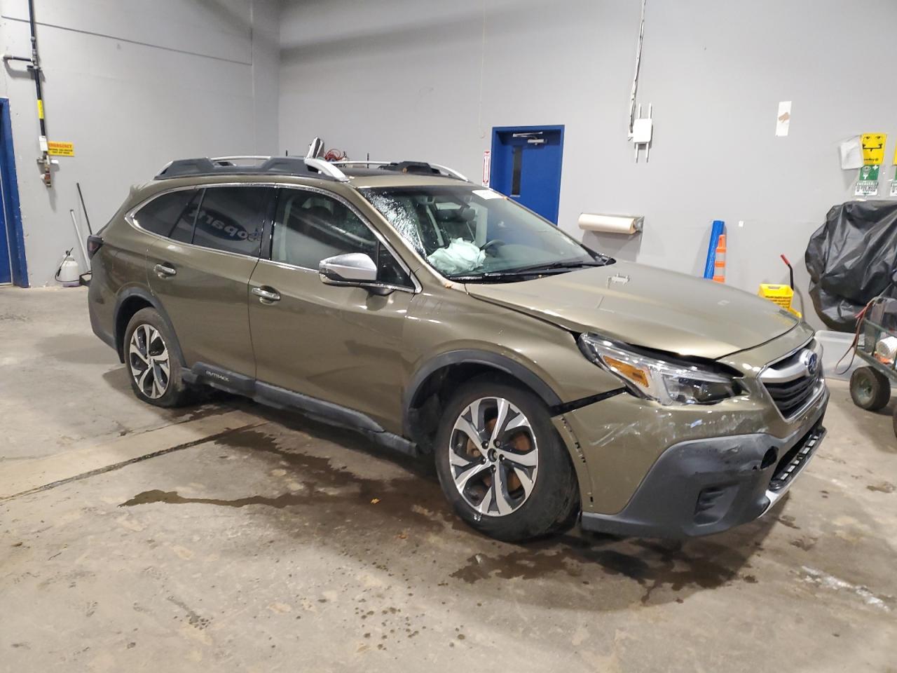 2020 SUBARU Outback