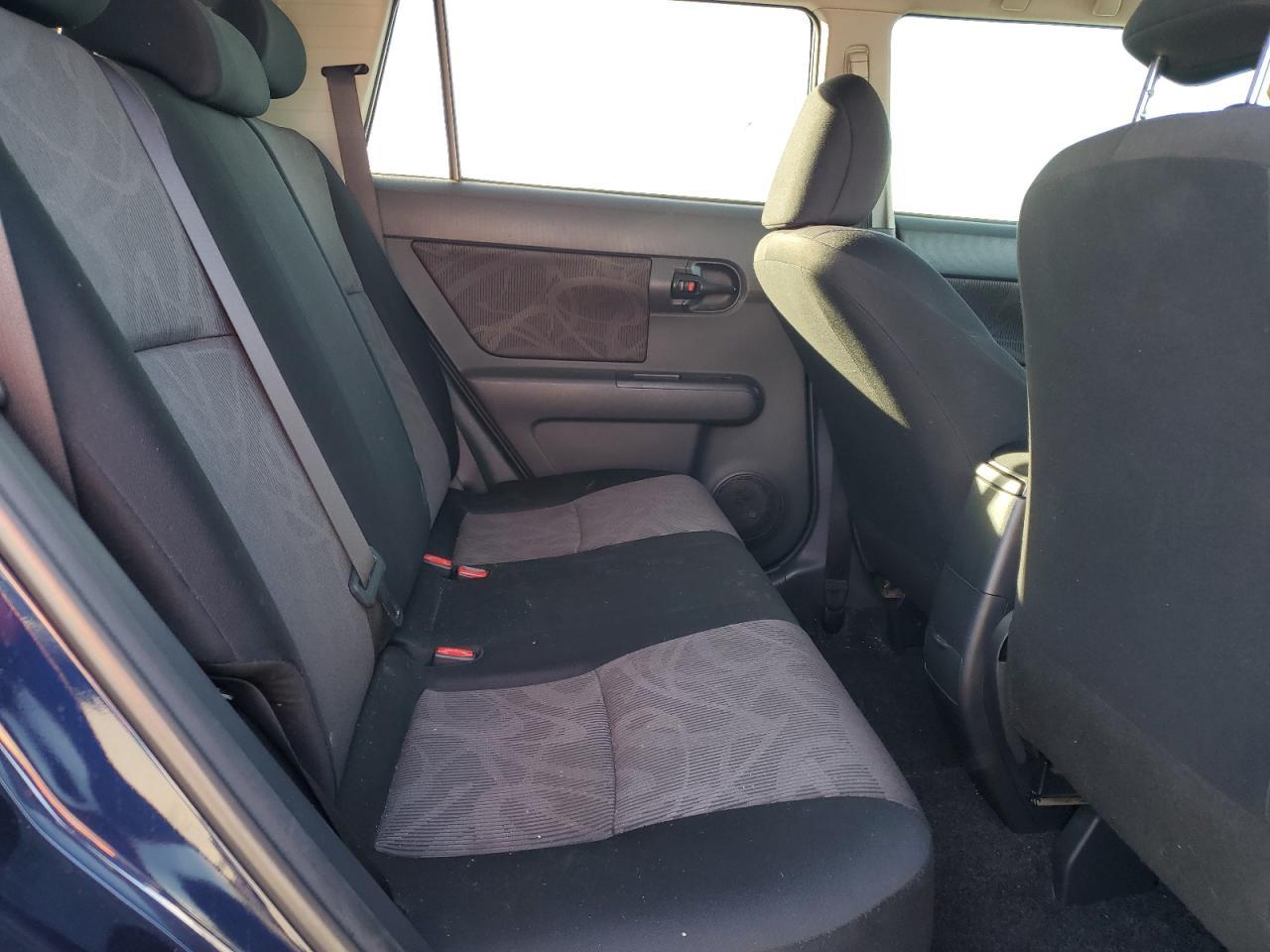 2015 TOYOTA SCION