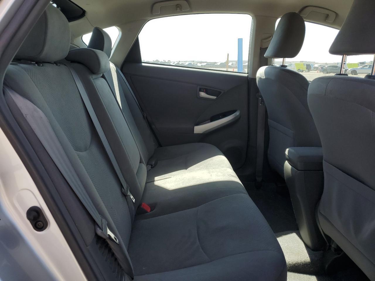2010 TOYOTA PRIUS