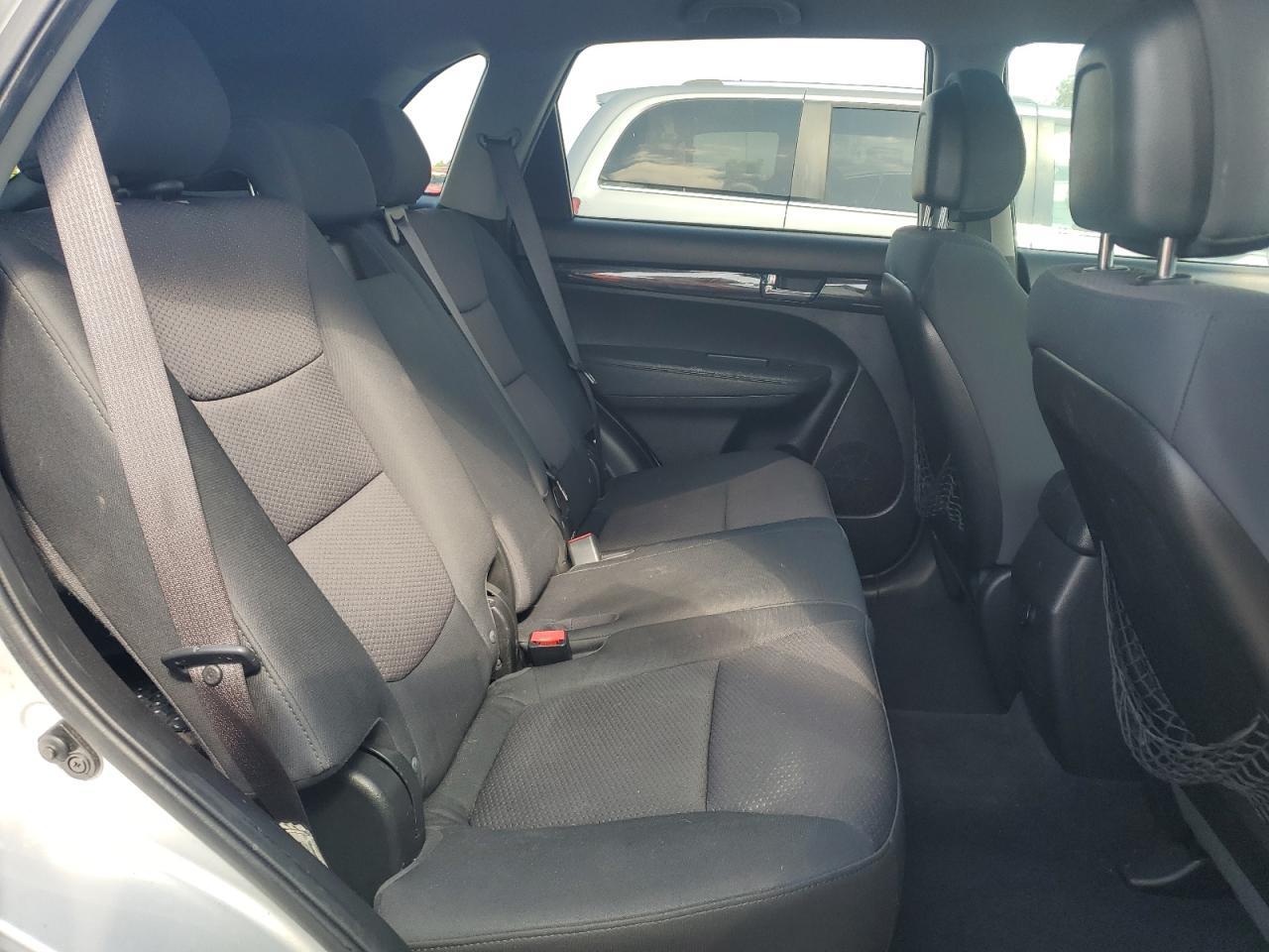 2011 KIA SORENTO