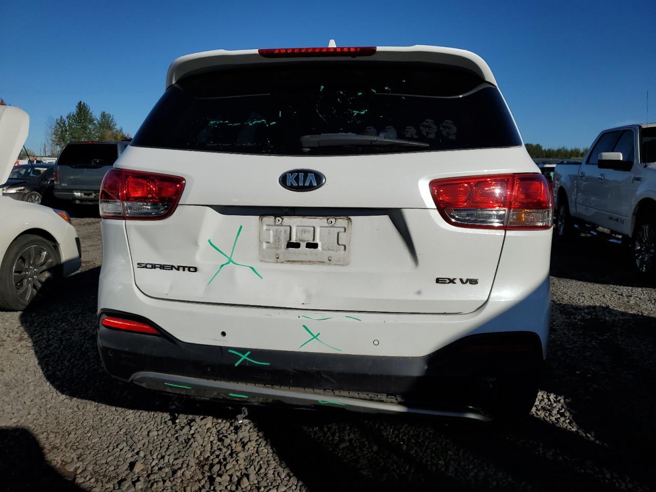2016 KIA SORENTO