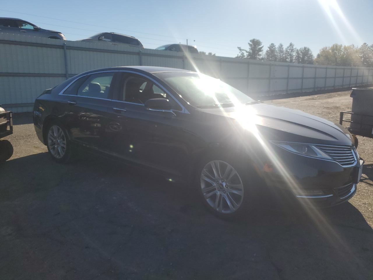 2016 LINCOLN MKZ