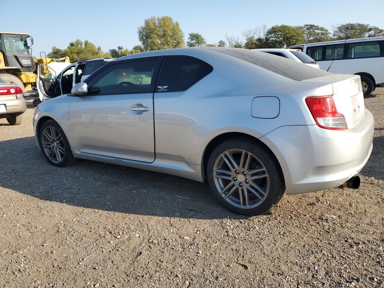 2013 TOYOTA SCION