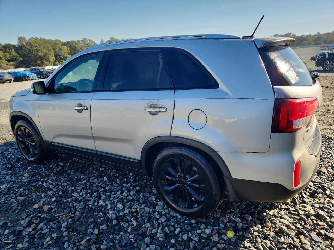 2015 KIA SORENTO