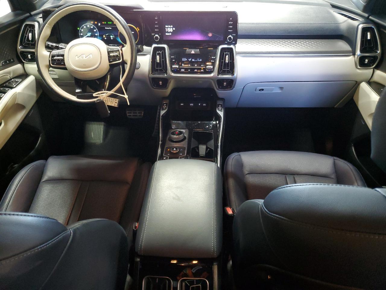 2023 KIA SORENTO