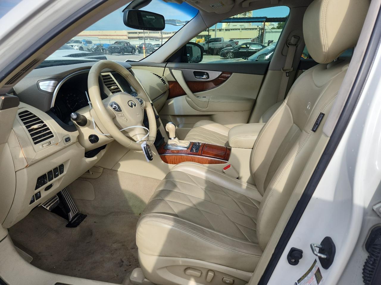 2012 INFINITI FX35