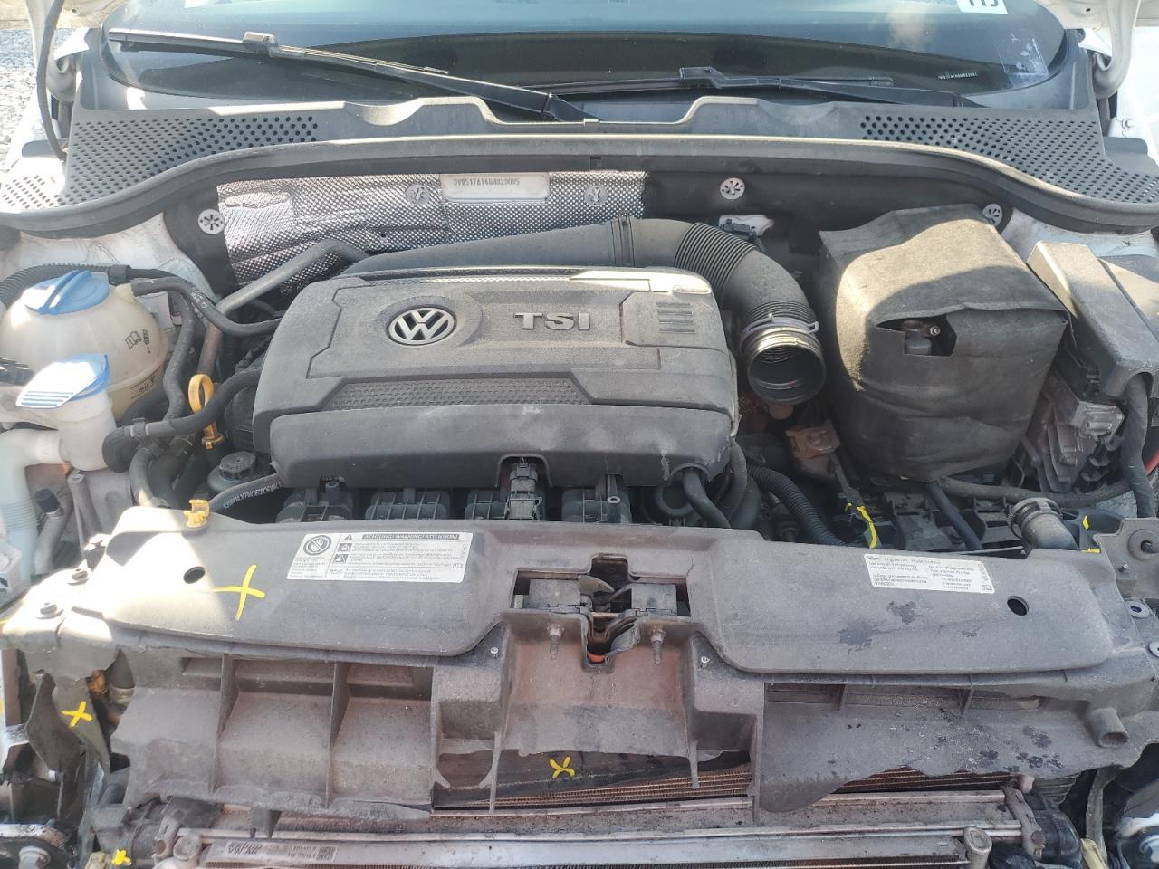 2016 VOLKSWAGEN Beetle