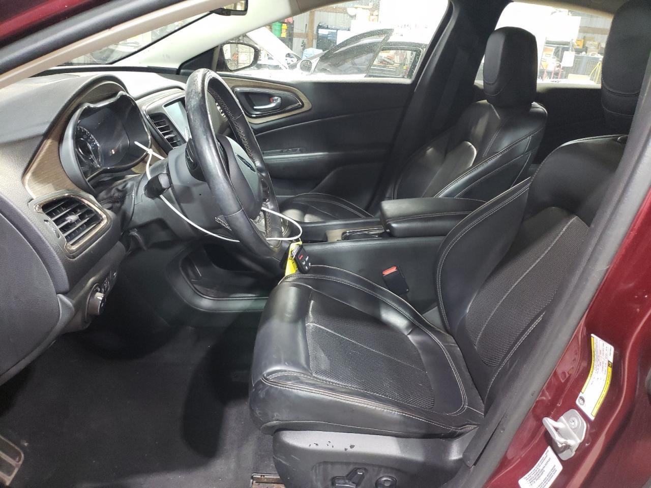 2015 CHRYSLER 200