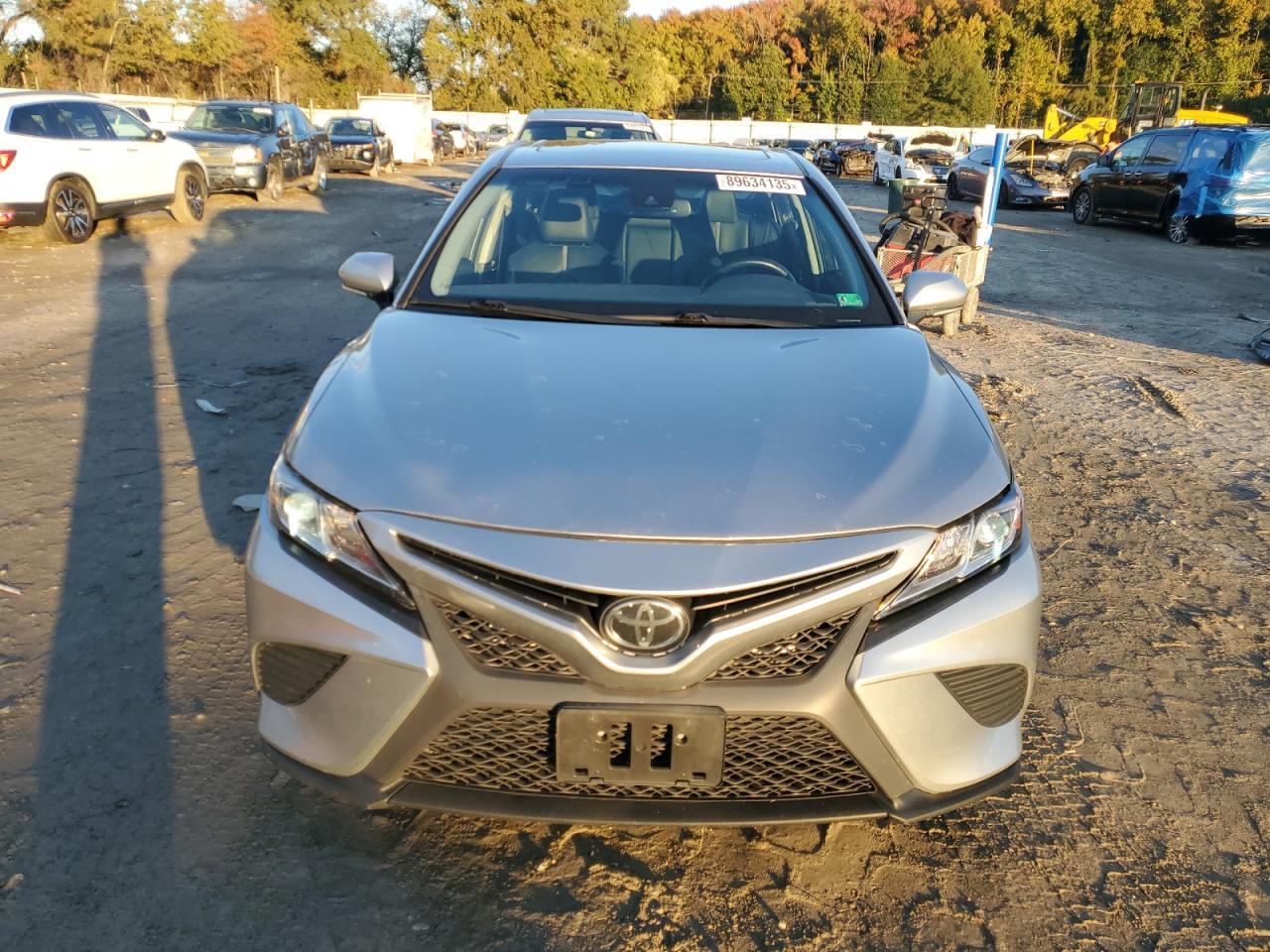 2018 TOYOTA CAMRY