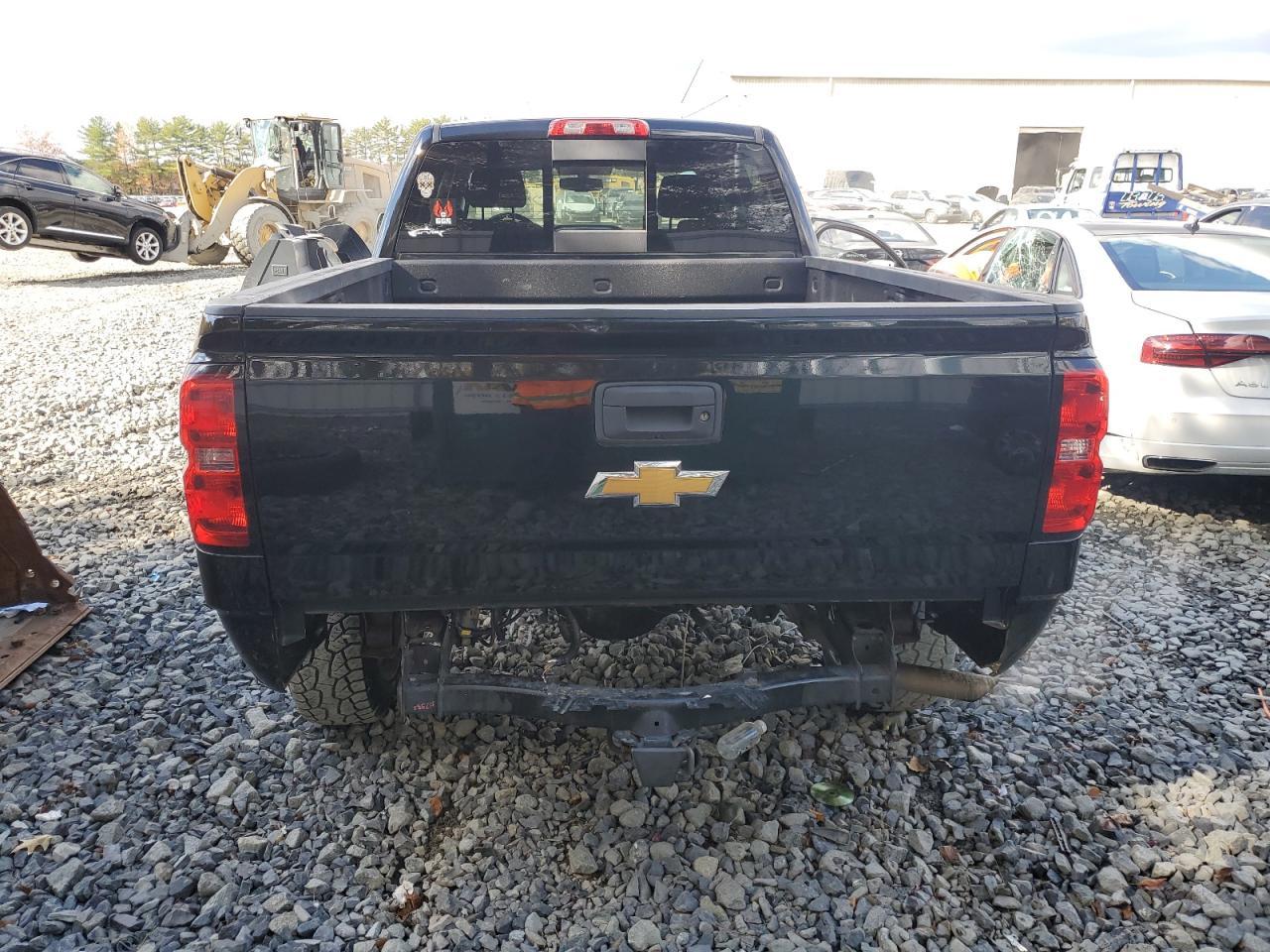 2018 CHEVROLET Silverado