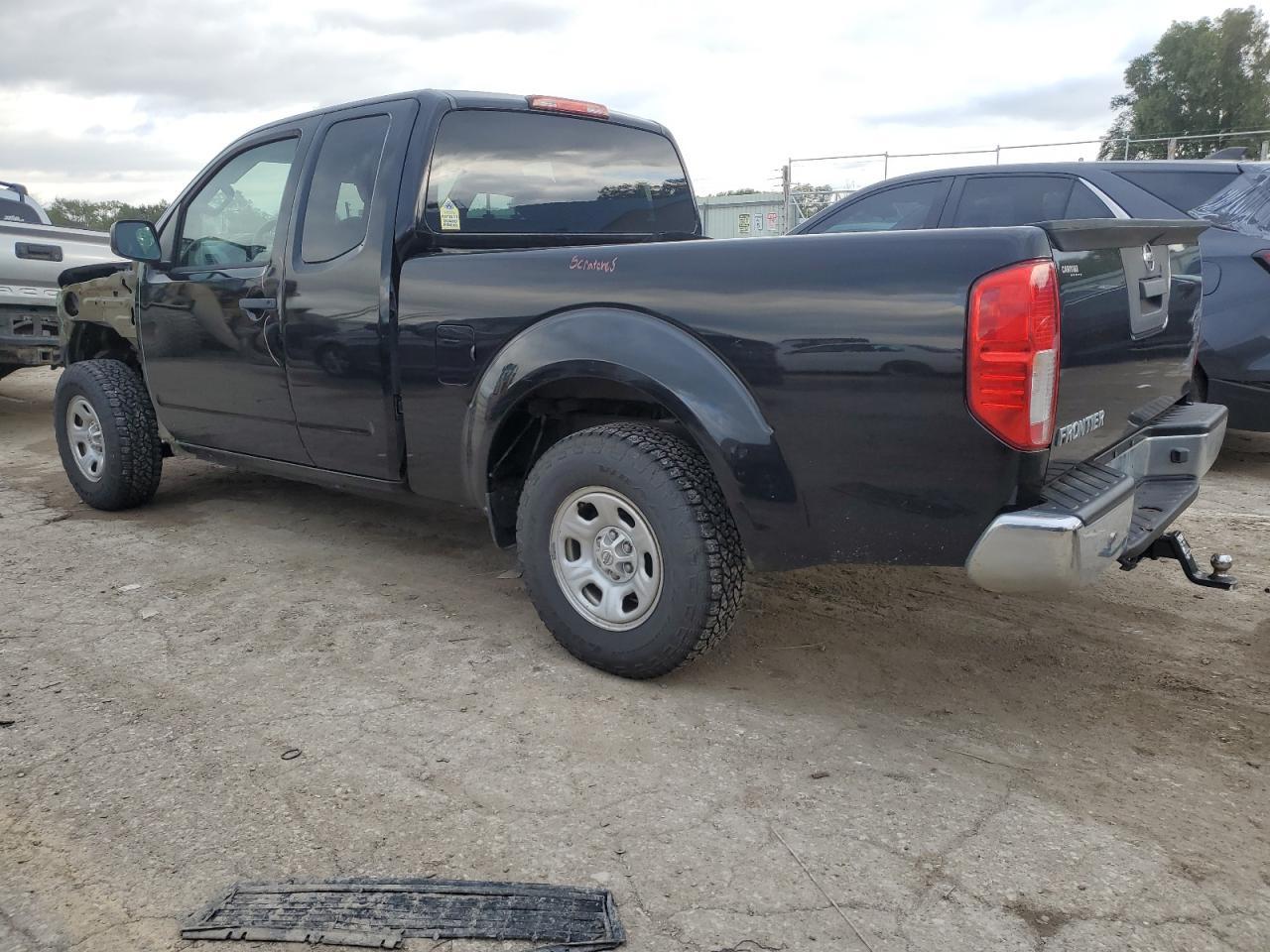 2015 NISSAN Frontier