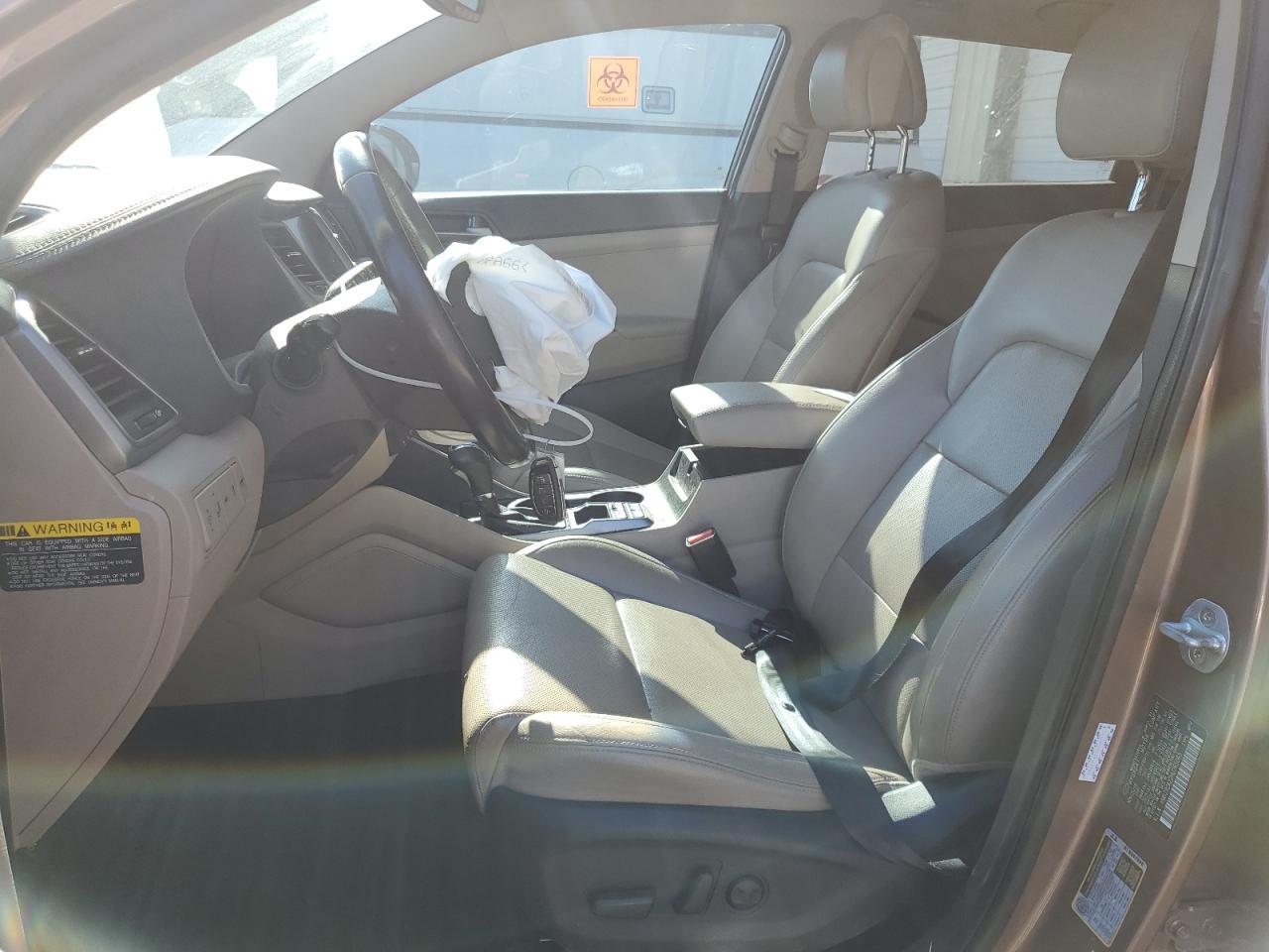 2017 HYUNDAI TUCSON