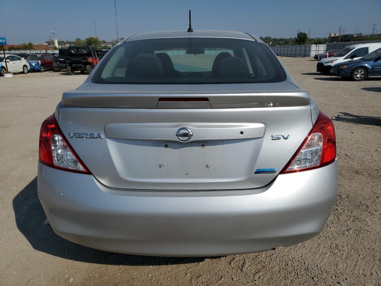 2013 NISSAN VERSA