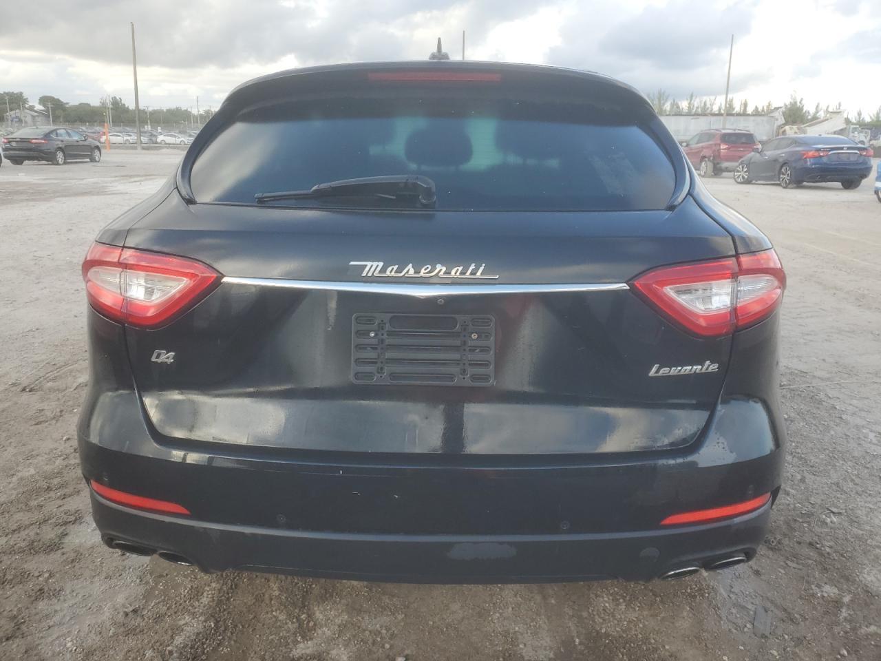 2018 MASERATI Levante