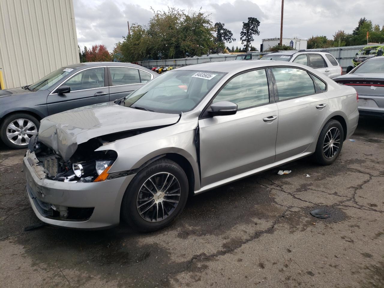 2012 VOLKSWAGEN Passat