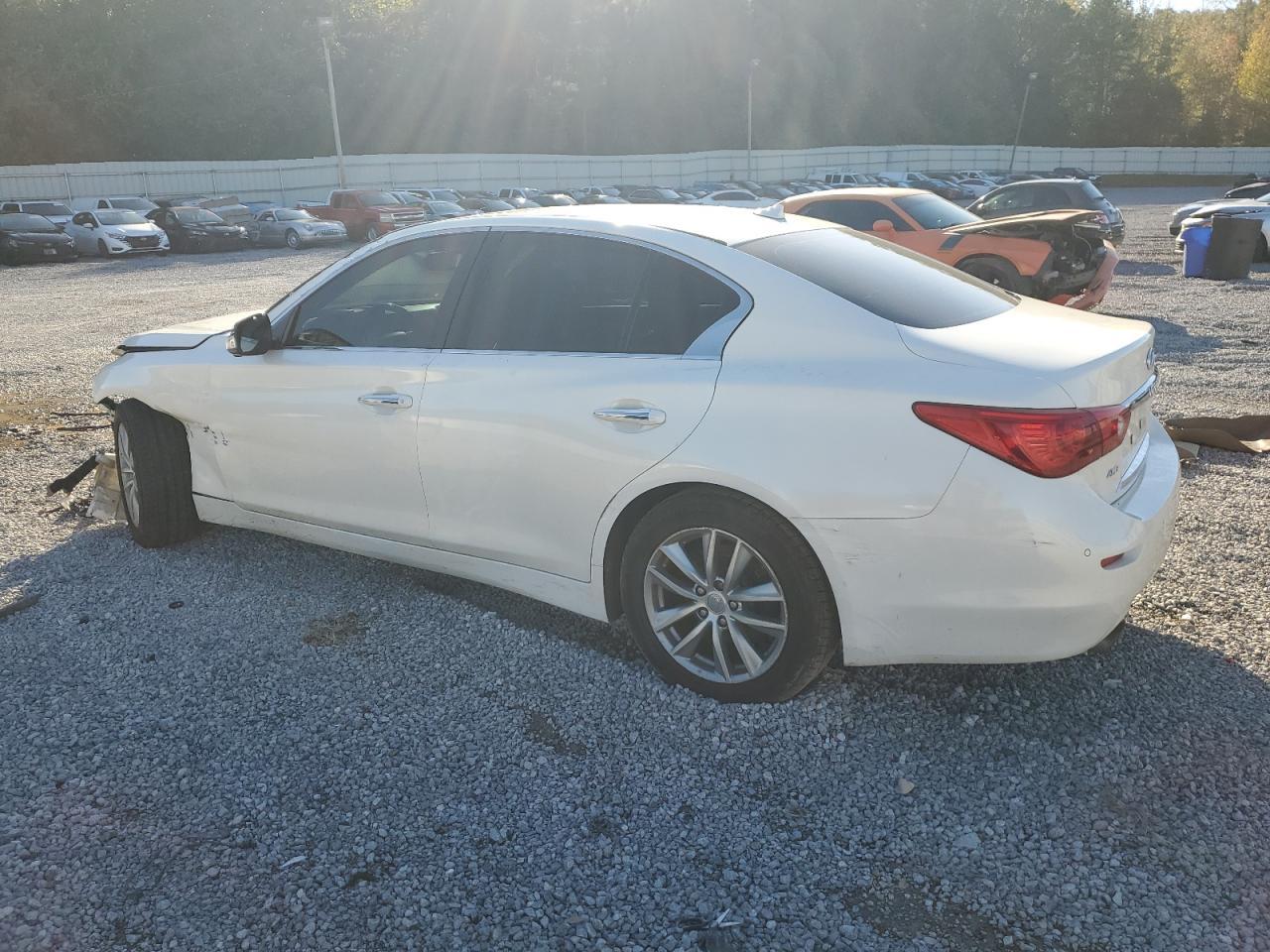 2014 INFINITI Q50