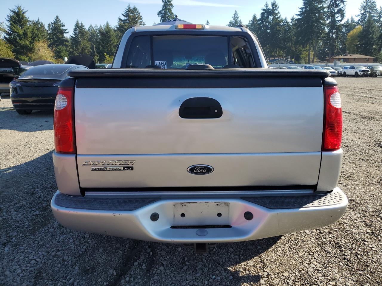 2005 FORD Explorer Sport Trac
