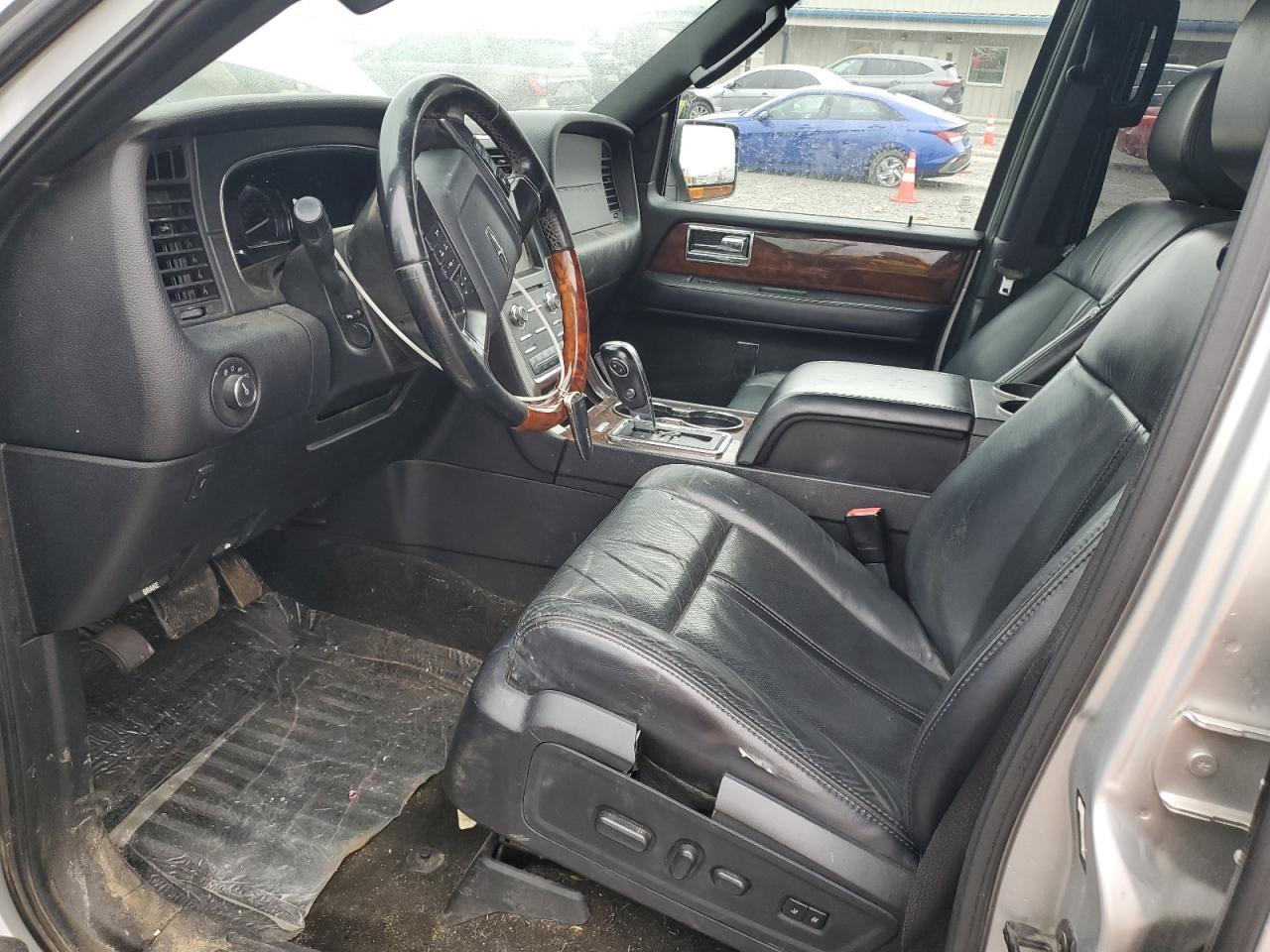 2015 LINCOLN Navigator
