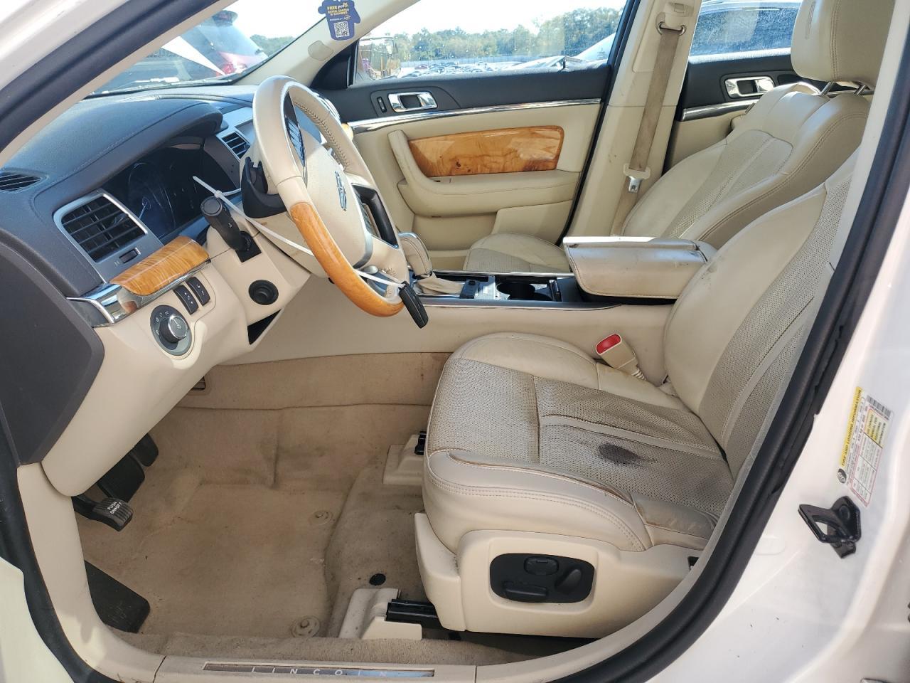 2010 LINCOLN MKS